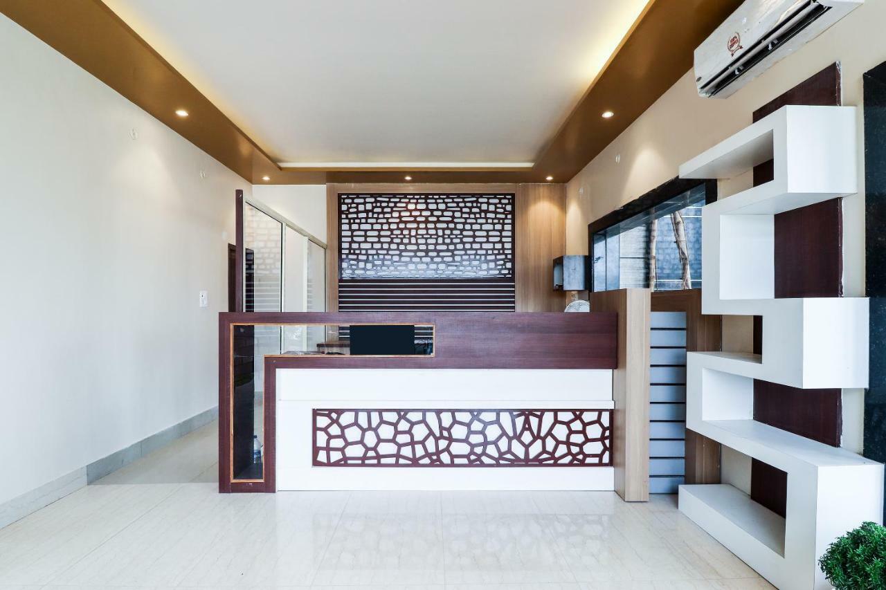 Oyo 39959 Hotel Bandhan Bahraich Eksteriør bilde